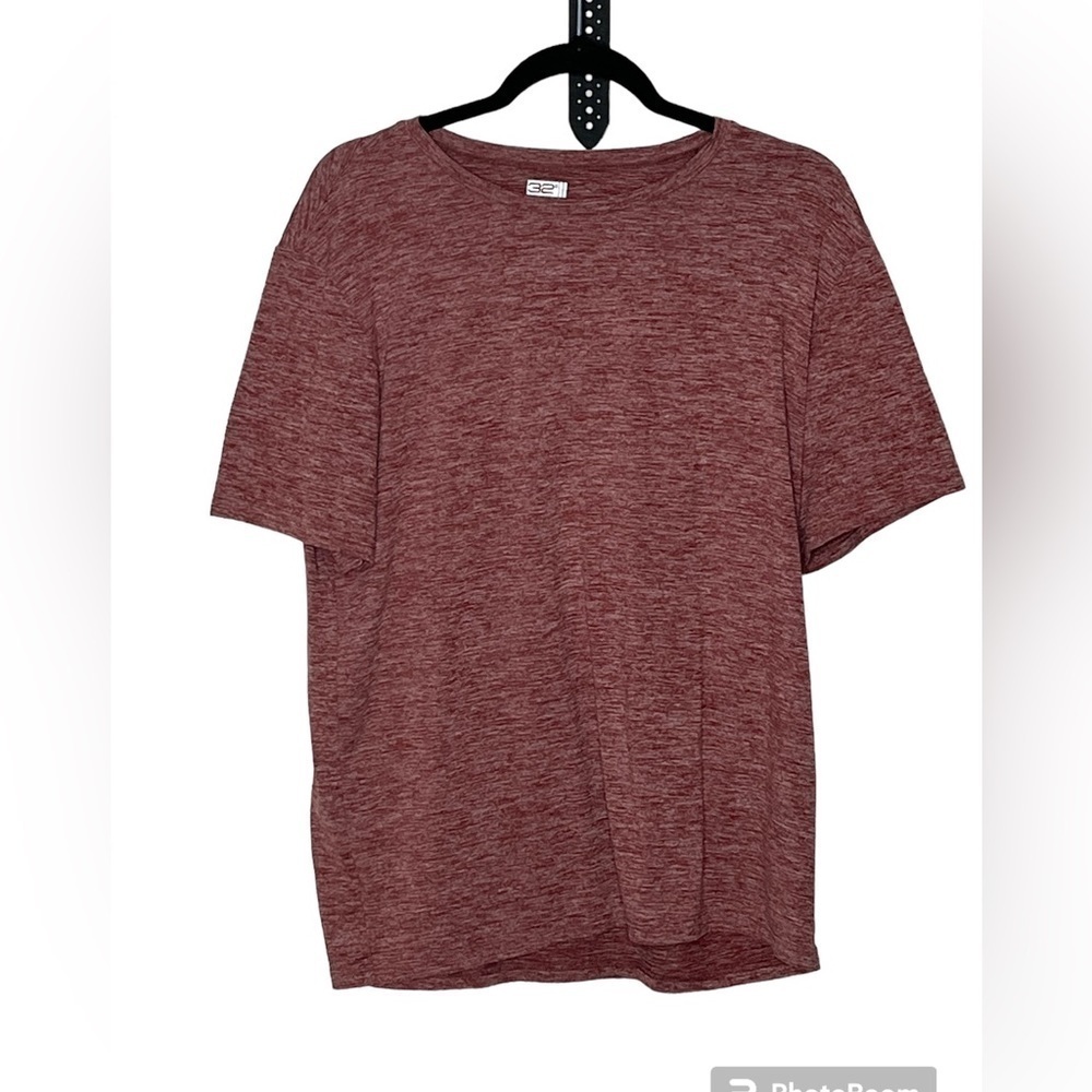 32 Degrees Cool T-shirt Sz Large
